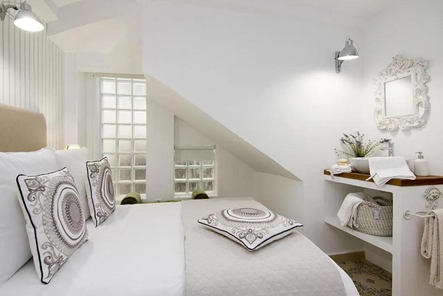 Apartamentos La Tona Puerta Elvira Centro Ciudad 그라나다 외부 사진